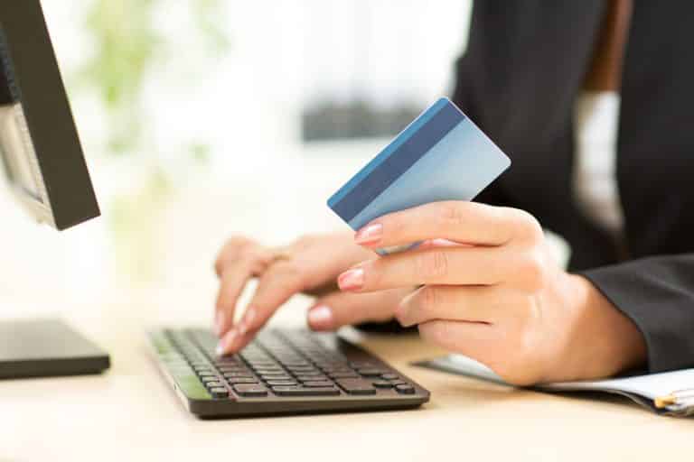 Faciliter les paiements par carte bancaire pour les autoentrepreneurs