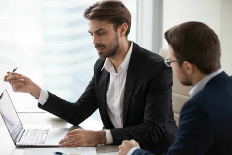 Pourquoi opter pour une solution de relance client en ligne ?