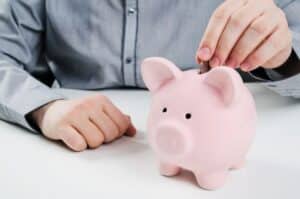 Comment enseigner la gestion budgétaire à votre adolescent grâce à l'argent de poche ?