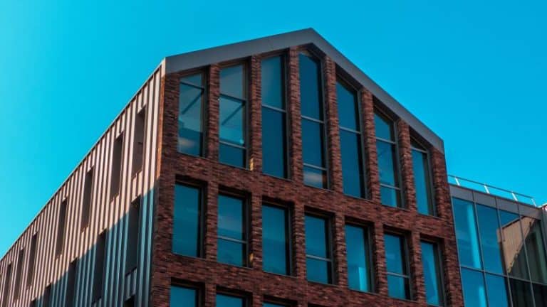 Construction de bâtiment professionnel : les clés d'un projet B2B réussi